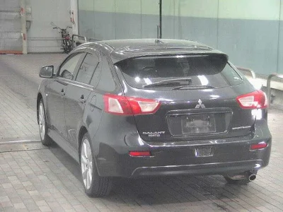 MITSUBISHI GALANT FORTIS SPORTBACK