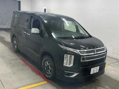 MITSUBISHI DELICA D5