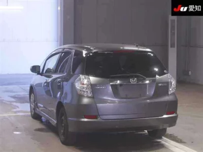 HONDA FIT SHUTTLE