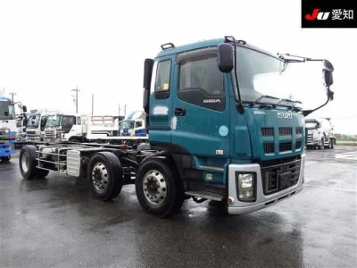 ISUZU GIGA