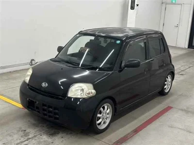 DAIHATSU ESSE 4