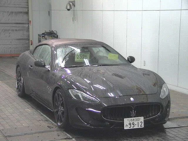 Maserati GranCabrio  с аукциона в Японии