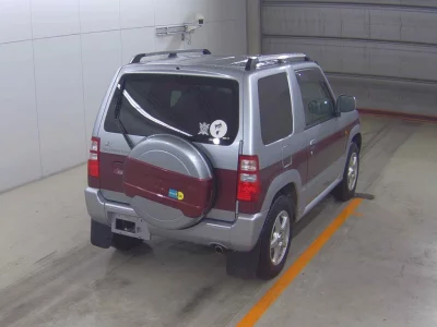 MITSUBISHI PAJERO MINI