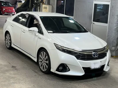 TOYOTA SAI