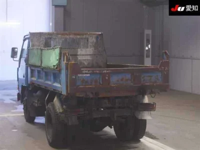 MITSUBISHI CANTER