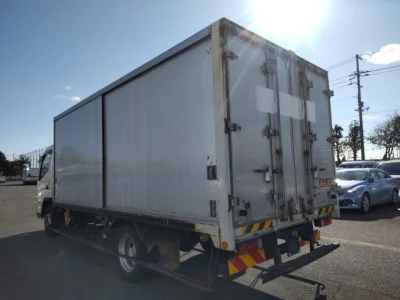 Mitsubishi Fuso Canter