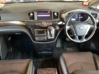 Цена авто Nissan Elgrand с аукционов Японии, номер кузова TE52, пробег 180 000, оценка 2