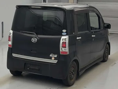 DAIHATSU TANTO EXE 2