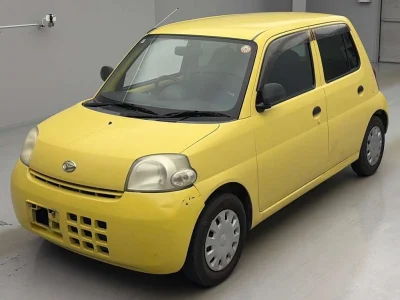 DAIHATSU ESSE 1