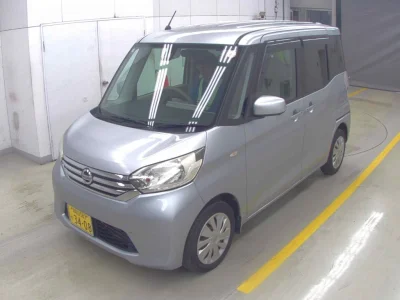 NISSAN DAYZ ROOX
