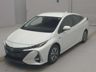 TOYOTA PRIUS PHV