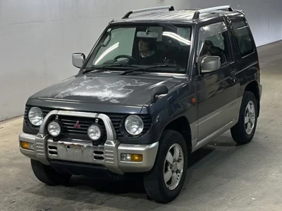 MITSUBISHI PAJERO MINI
