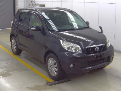 TOYOTA RUSH