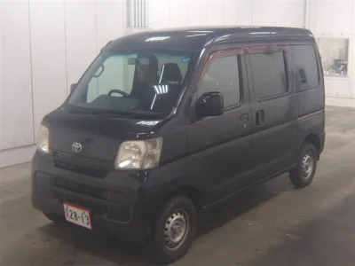 TOYOTA PIXIS VAN