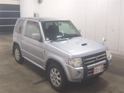 MITSUBISHI PAJERO MINI