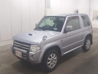 MITSUBISHI PAJERO MINI