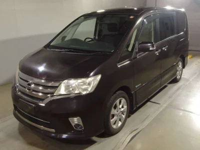 NISSAN SERENA