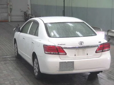 TOYOTA PREMIO