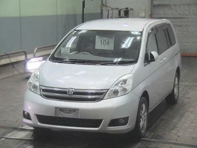 TOYOTA ISIS