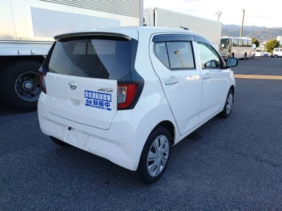 DAIHATSU MIRA E S