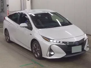 TOYOTA PRIUS PHV