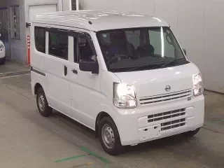 NISSAN CLIPPER VAN