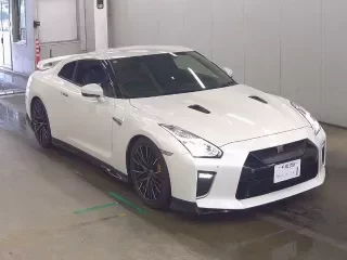 NISSAN GT-R
