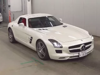 MERCEDES BENZ AMG SLS