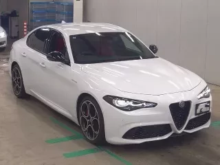 ALFA ROMEO GIULIA 1