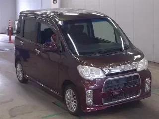 DAIHATSU TANTO EXE 1