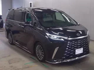 LEXUS LM