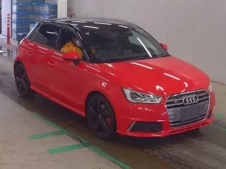 AUDI S1