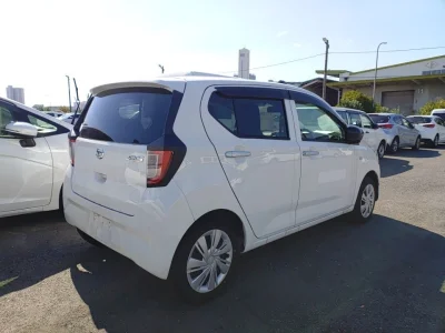 DAIHATSU MIRA E S