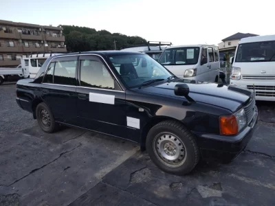 TOYOTA CROWN COMFORT