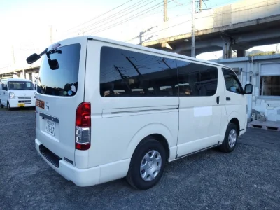 MAZDA BONGO BRAWNY