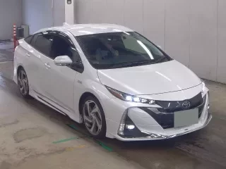 TOYOTA PRIUS PHV