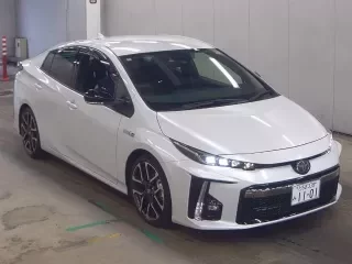 TOYOTA PRIUS PHV