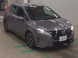 NISSAN AURA