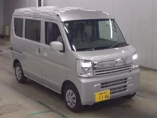 NISSAN CLIPPER VAN