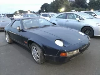 PORSCHE 928