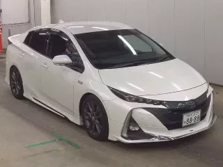 TOYOTA PRIUS PHV
