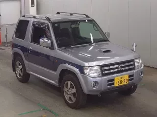 MITSUBISHI PAJERO MINI