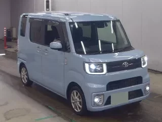 TOYOTA PIXIS MEGA