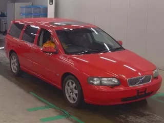 VOLVO V70