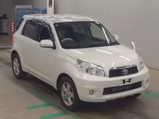 TOYOTA RUSH
