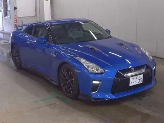 NISSAN GT-R