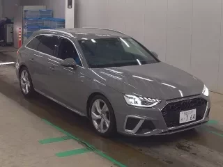 AUDI A4 AVANTE