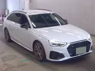 AUDI A4 AVANTE 1