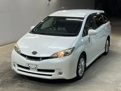 TOYOTA WISH