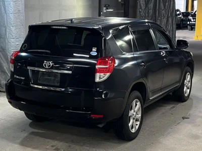 TOYOTA VANGUARD